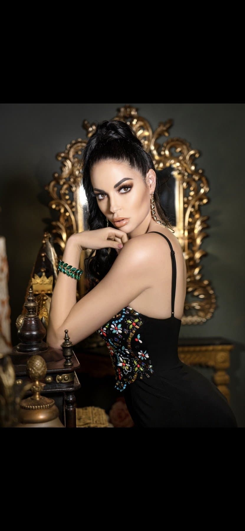 Vanessa - escort photo 8 in Dubai