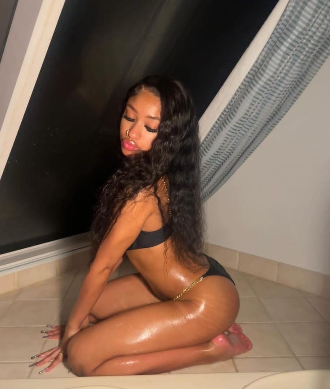 Shugar - escort photo 1 in Dubai