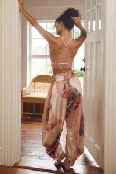 Layla - фото эскорт 1 в Dubai