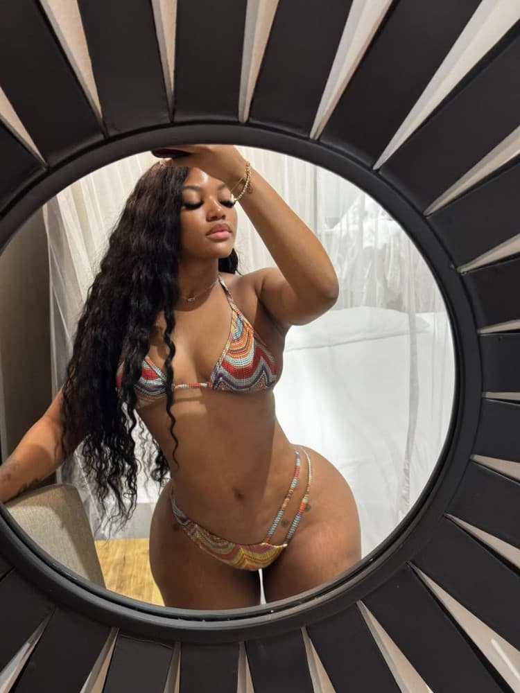 Davina - escort photo 2 in Dubai