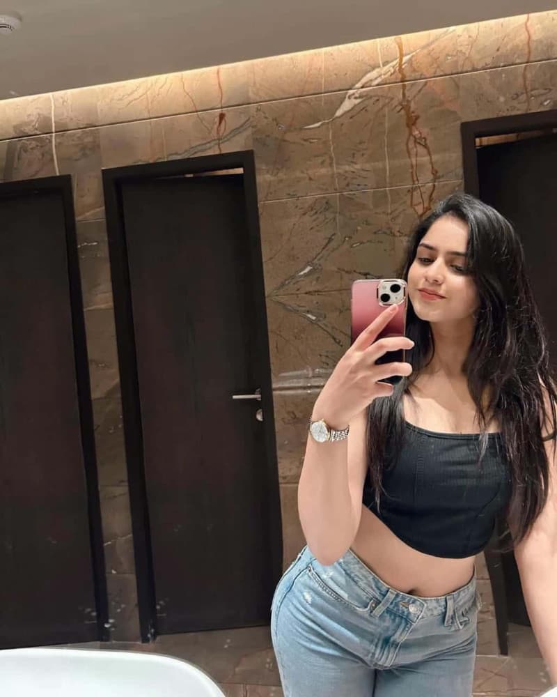 Sunaina - фото эскорт 5 в Dubai