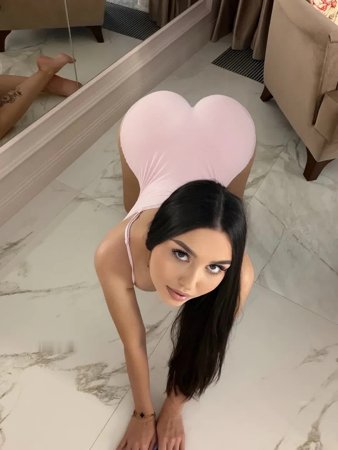 Lina - фото эскорт 1 в Dubai