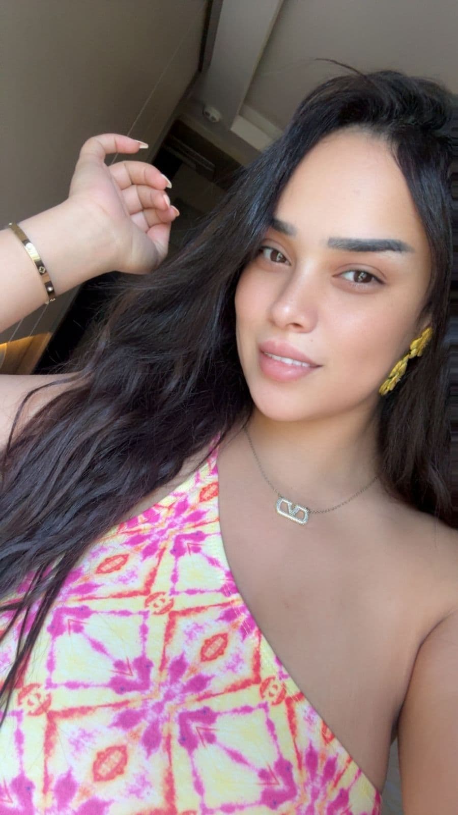 Yasmin - фото эскорт 9 в Dubai