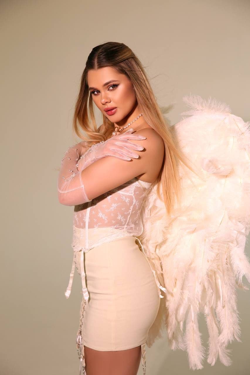 Tay - escort photo 2 in Dubai