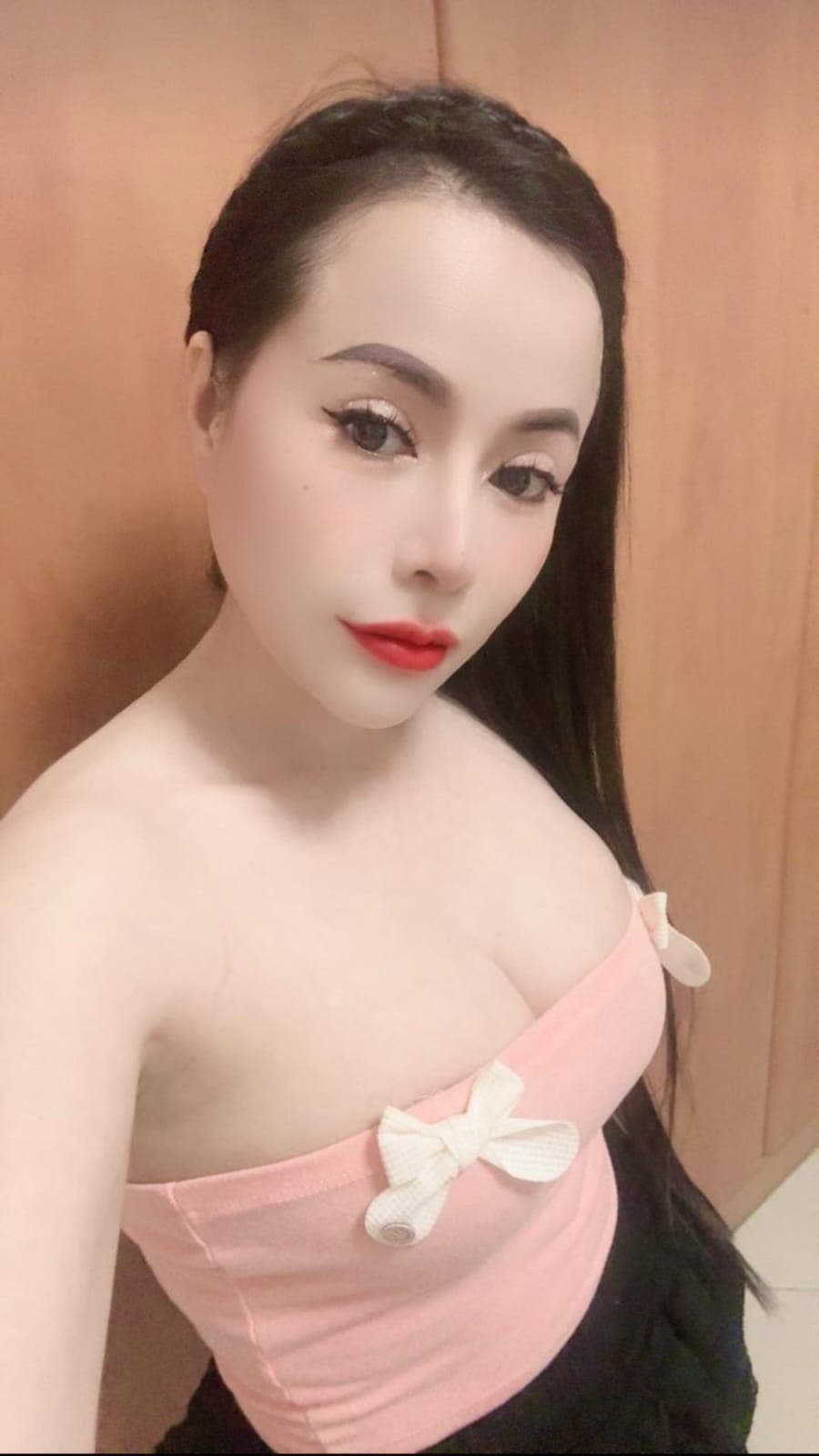 Cherry - escort photo 1 in Dubai