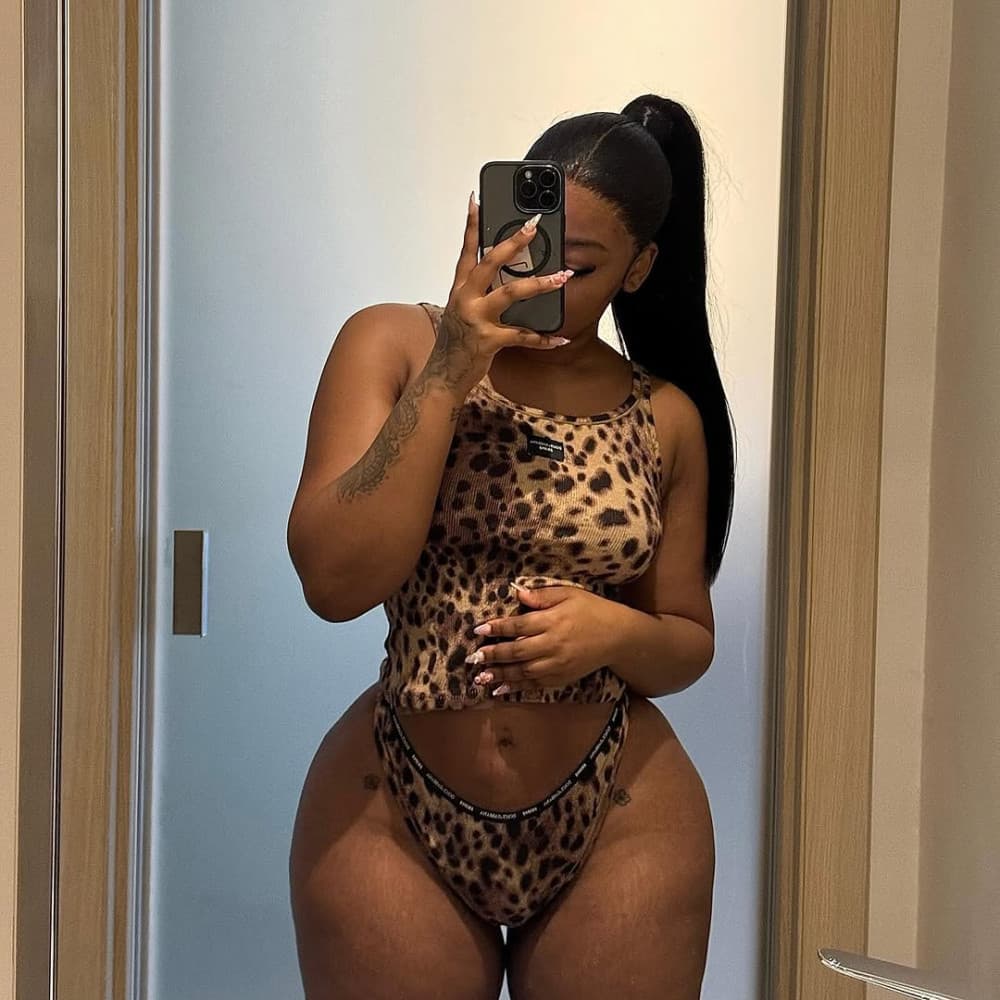 Davina - escort photo 4 in Dubai