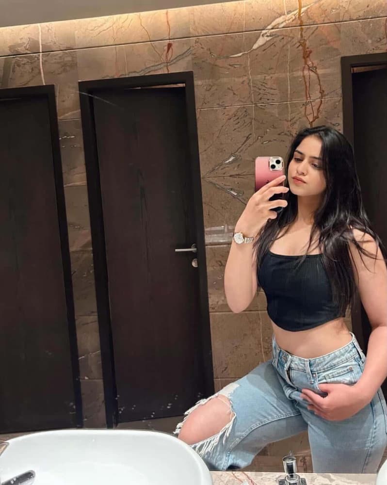 Sunaina - фото эскорт 4 в Dubai