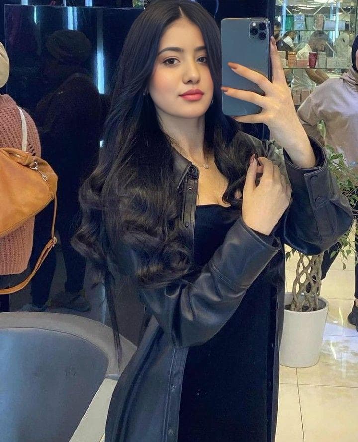 Sara - фото эскорт 6 в Dubai