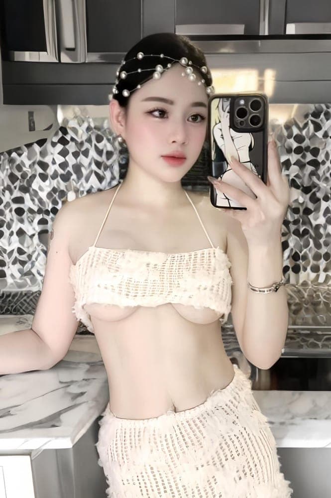 Yumi - escort photo 3 in Dubai
