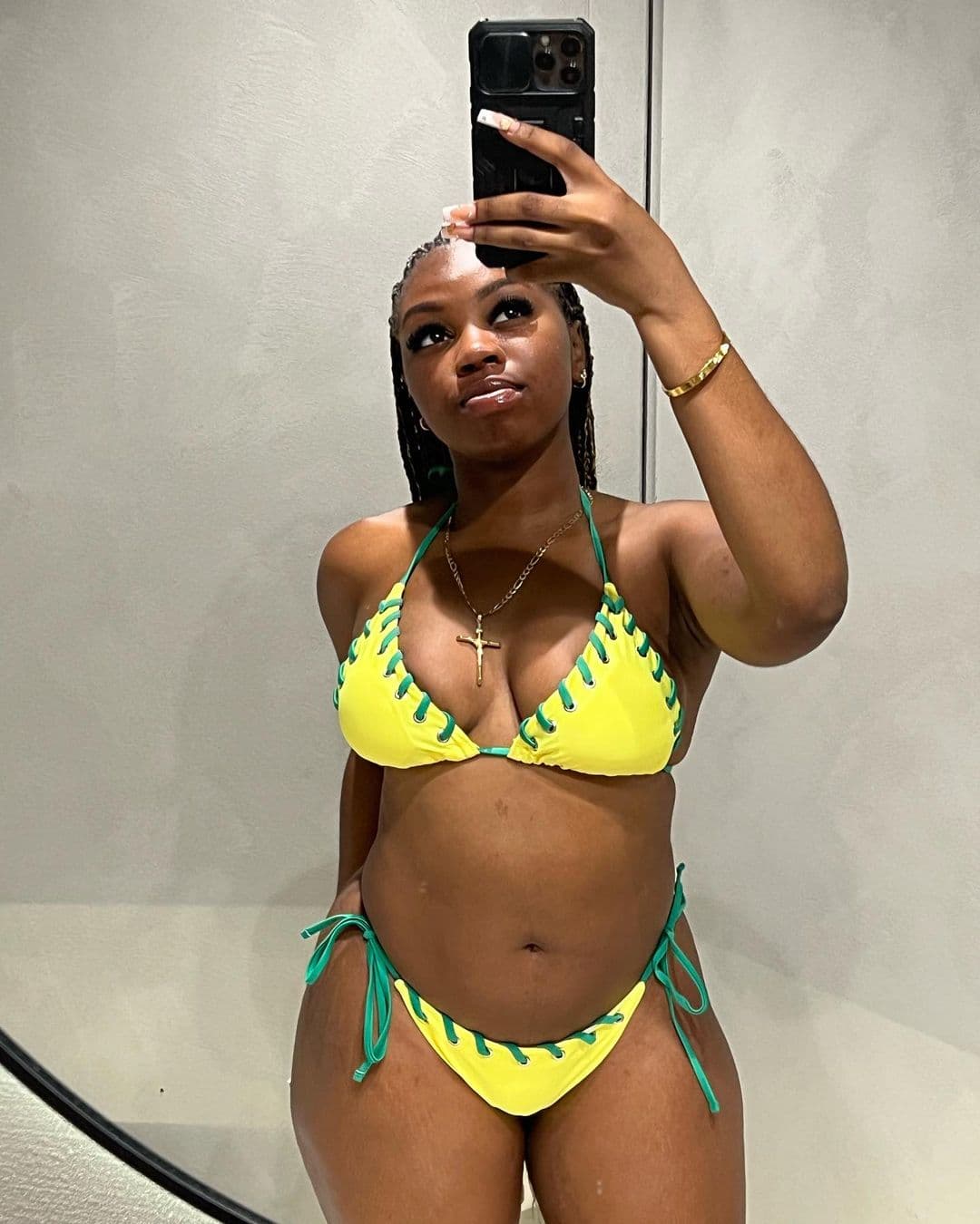 EBONY ALVIRA - фото эскорт 2 в Dubai