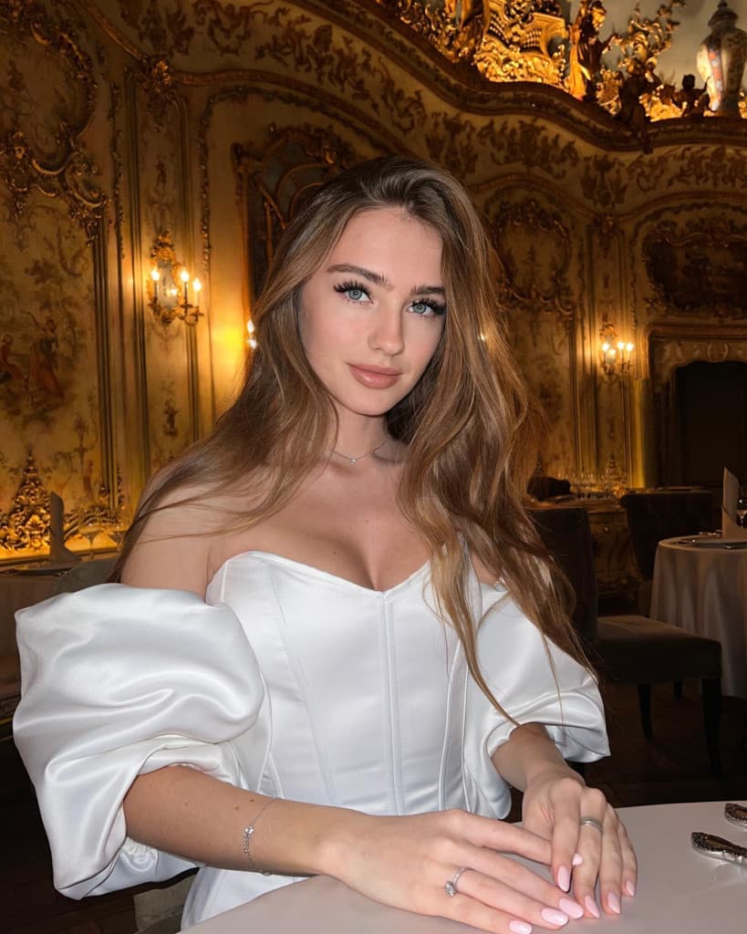 Anamakerta - escort photo 6 in Dubai