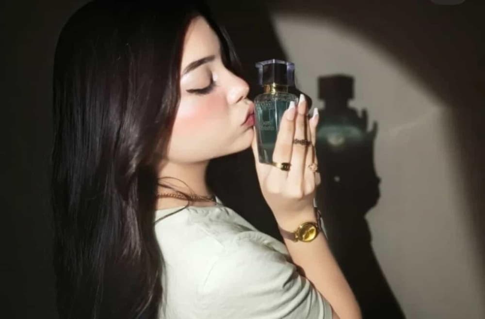 Hania Khan - صورة مرافقة 4 في Dubai