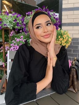 807636temp 1747642750834 60c755c932809