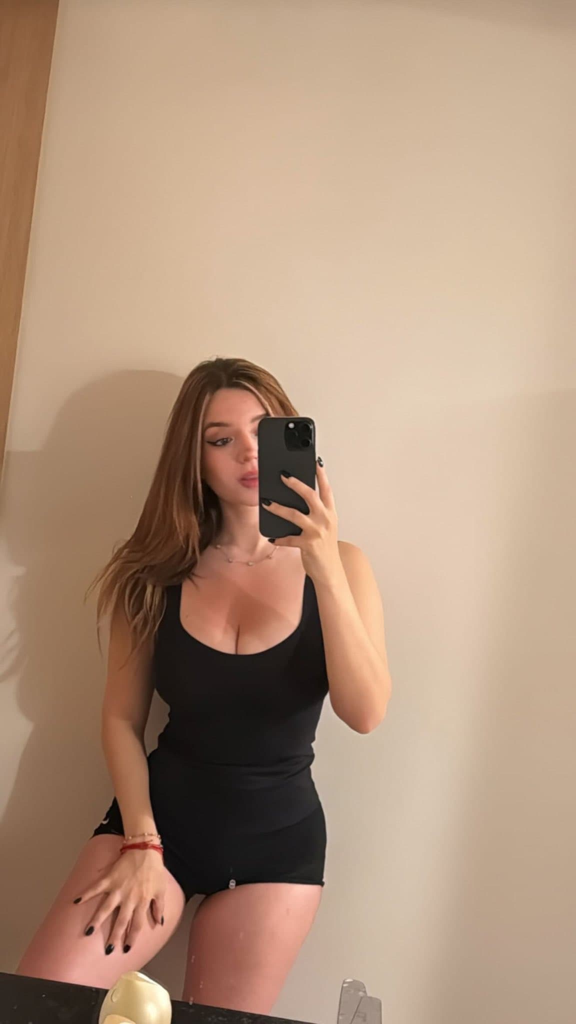 Molly - صورة مرافقة 1 في Dubai