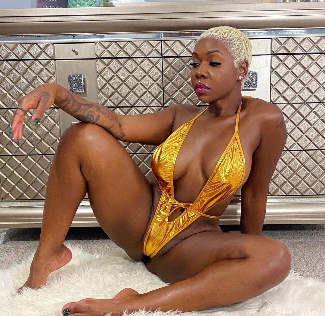 Robitaille - escort photo 10 in Dubai