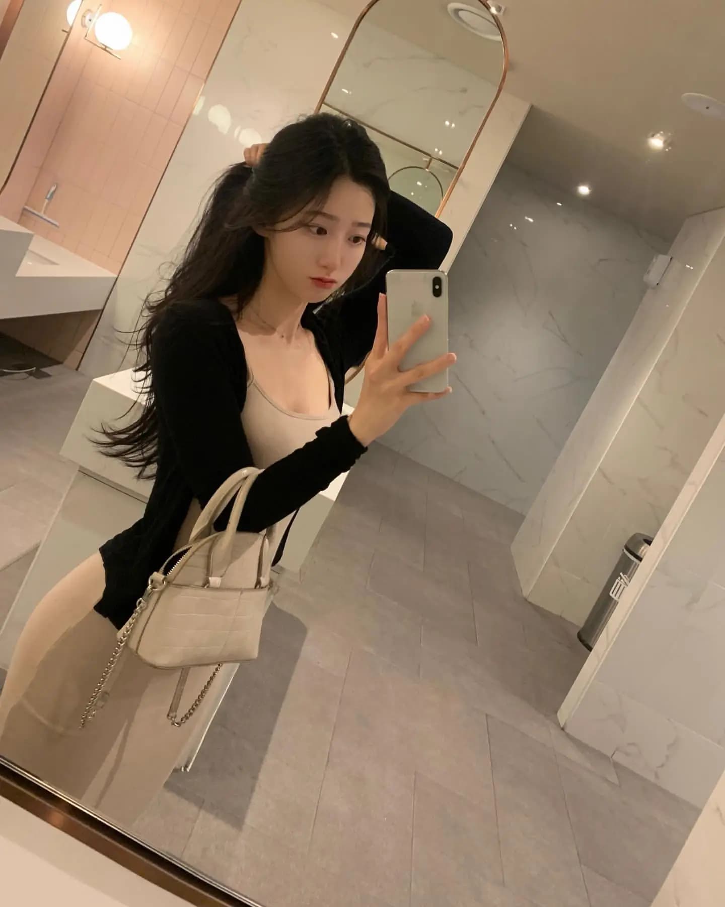 Soo-yeon sevicer korean - صورة مرافقة 2 في Dubai