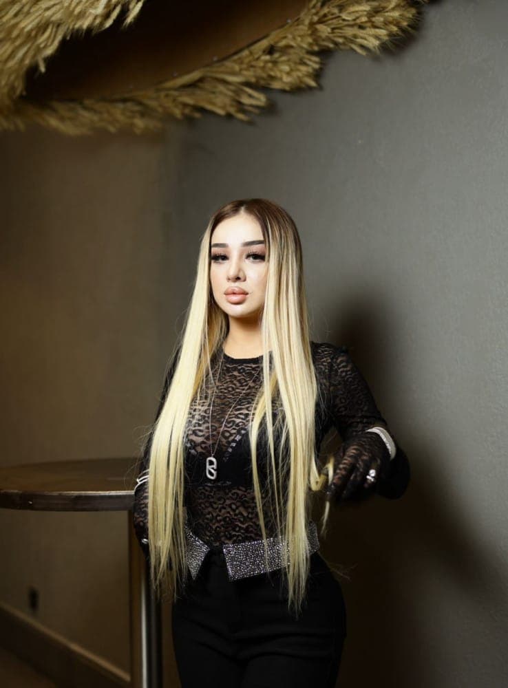 Nita - фото эскорт 4 в Dubai