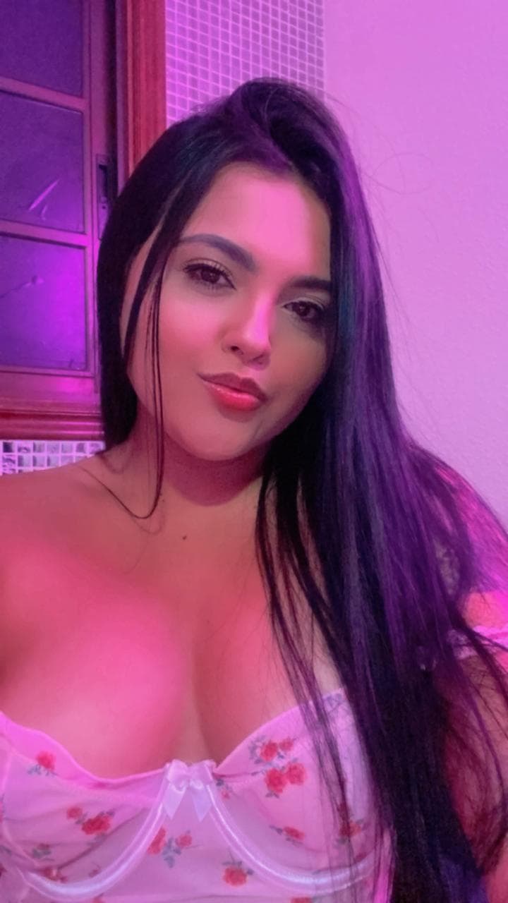 MIA ROJAS - صورة مرافقة 7 في Dubai