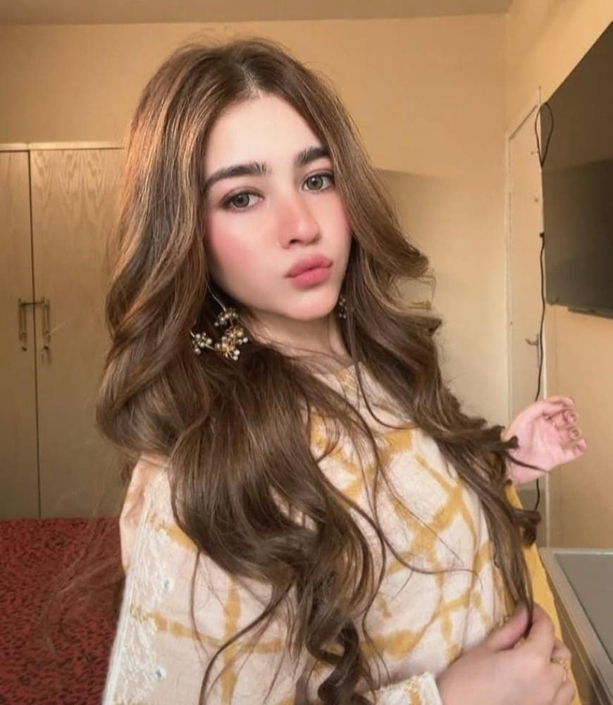 Saira - escort photo 1 in Dubai