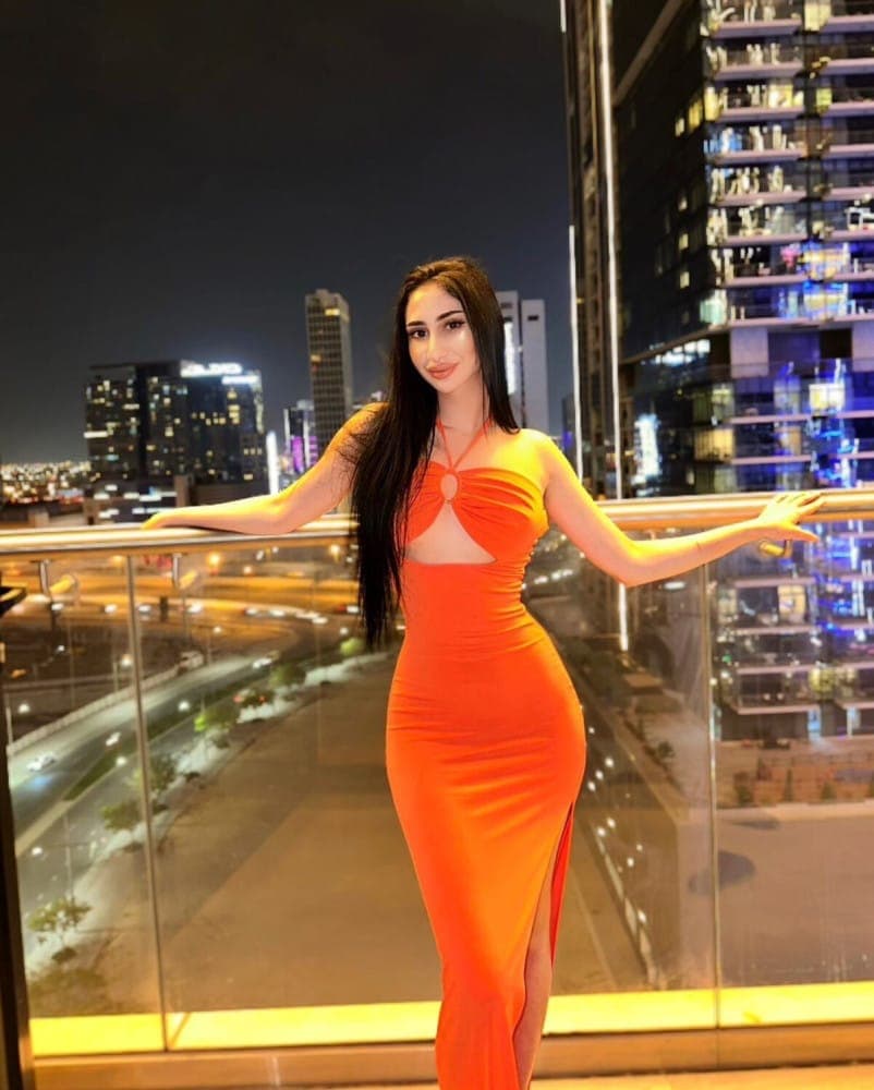 Faria - escort photo 1 in Dubai
