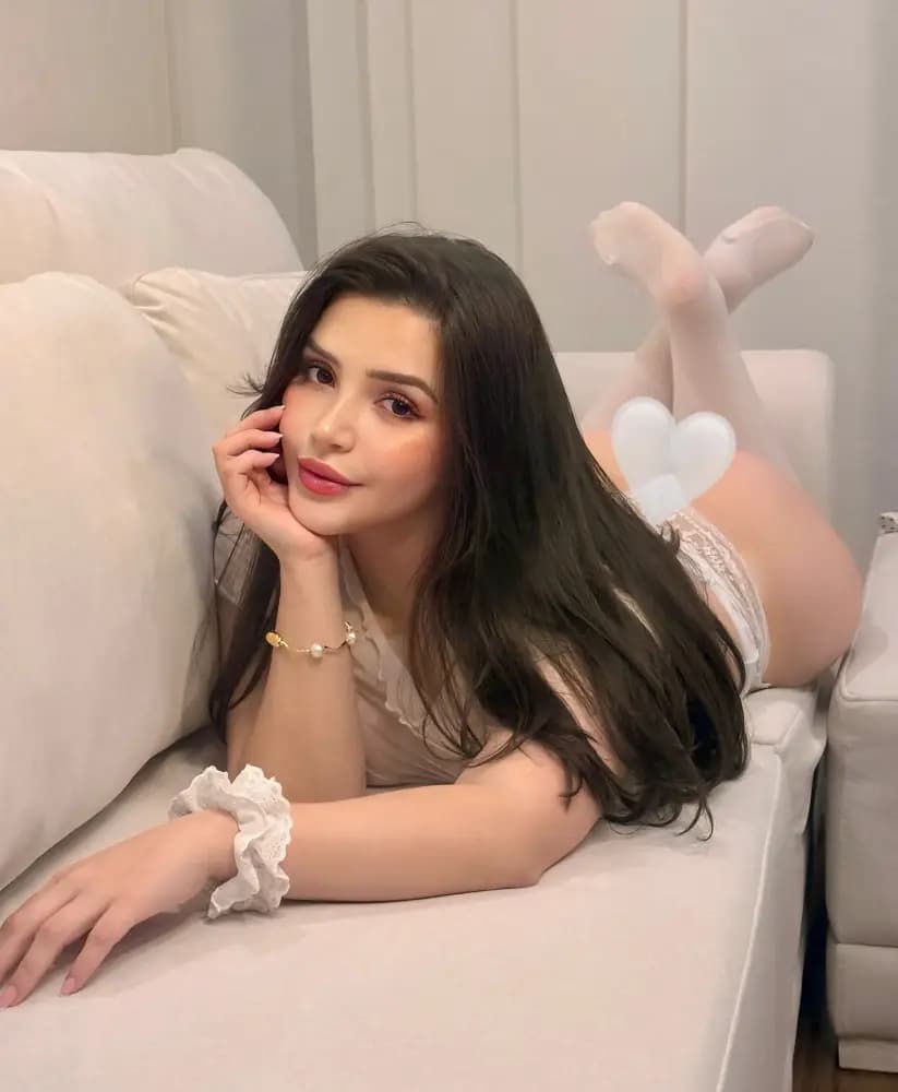 Vivian - escort photo 5 in Dubai