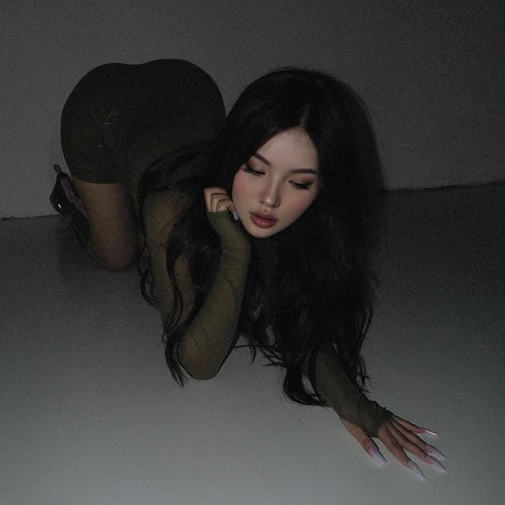 Juli - escort photo 1 in Dubai