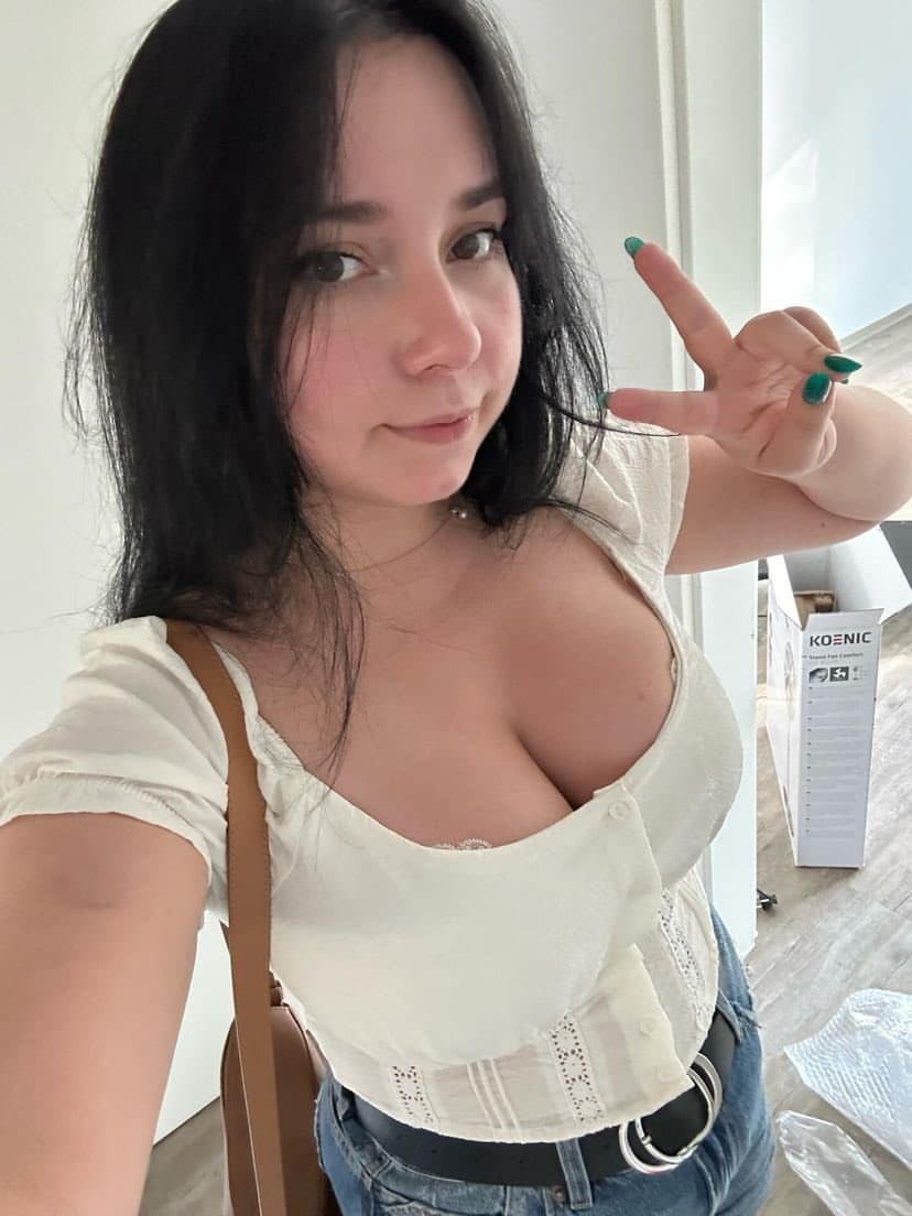 Stacy - фото эскорт 2 в Dubai