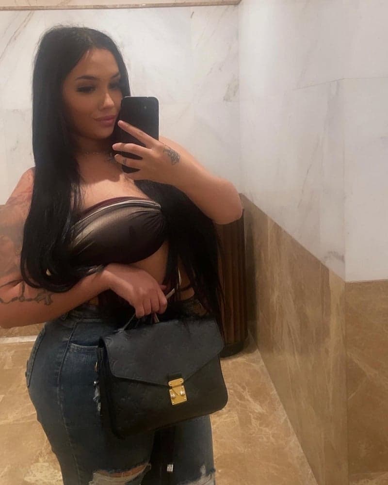 Nadia - фото эскорт 3 в Dubai