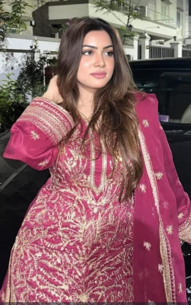 Mahi Khan - escort photo 3 in Dubai