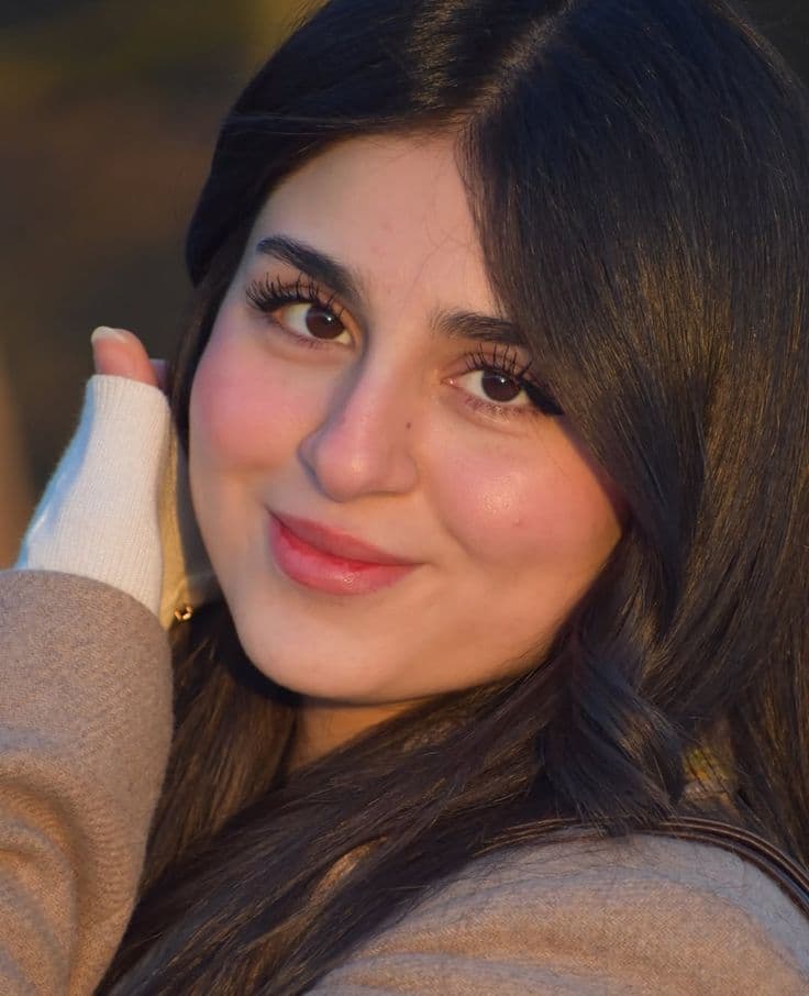 Hina Khan - фото эскорт 5 в Dubai