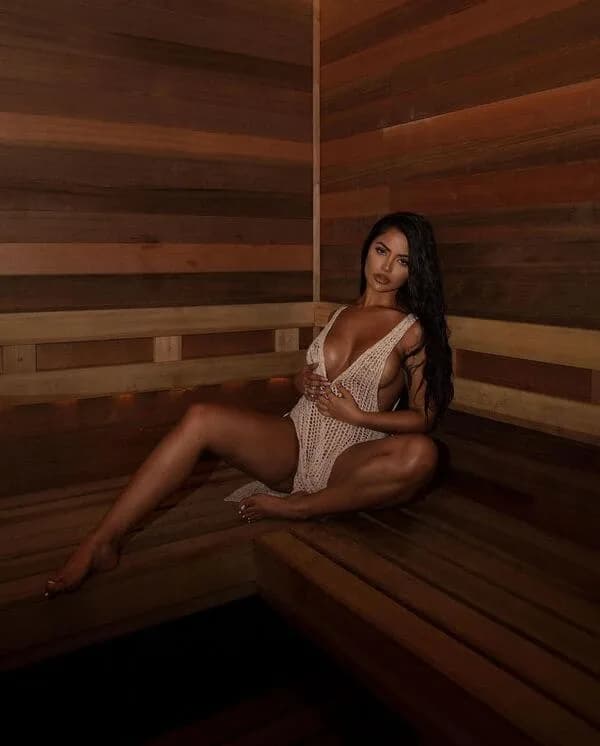 Amanda - escort photo 4 in Dubai