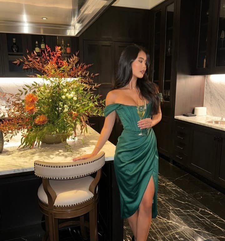 Yuna - escort photo 1 in Dubai