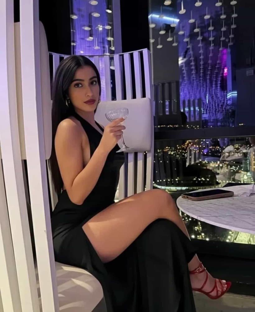 Deepika - escort photo 1 in Dubai