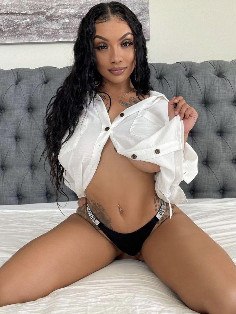 Rachael  (sexodubai.com)